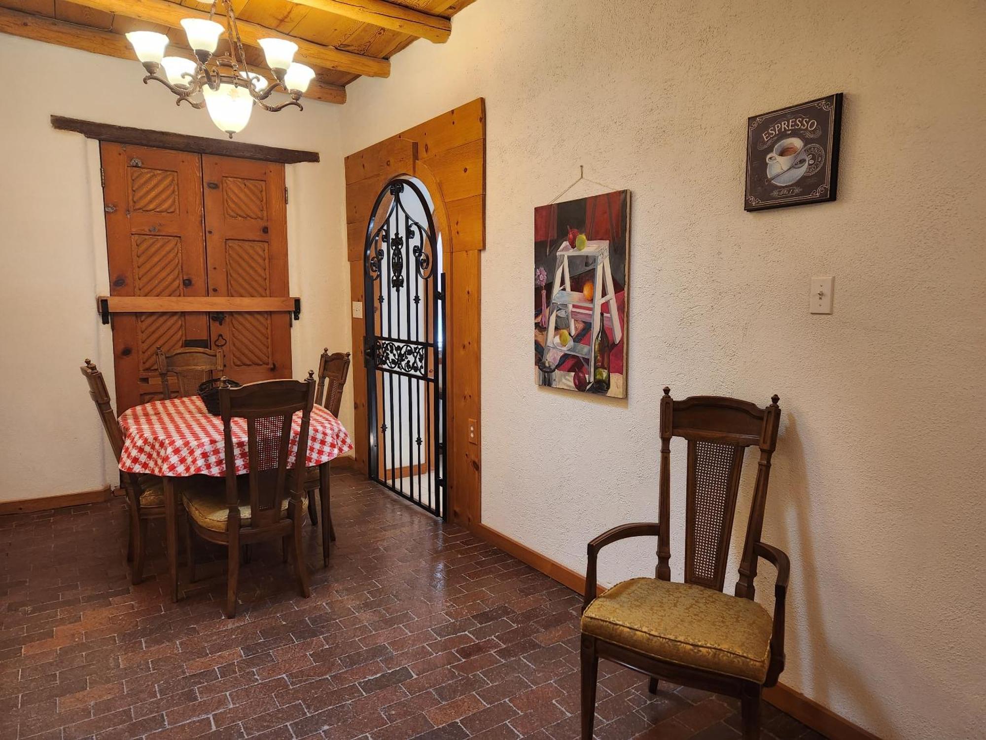Red Mountain Manor Vineyard And Guesthouse Rio Rancho Buitenkant foto