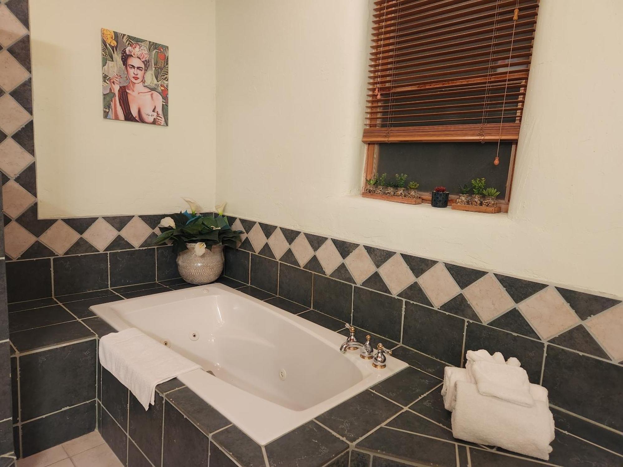 Red Mountain Manor Vineyard And Guesthouse Rio Rancho Kamer foto