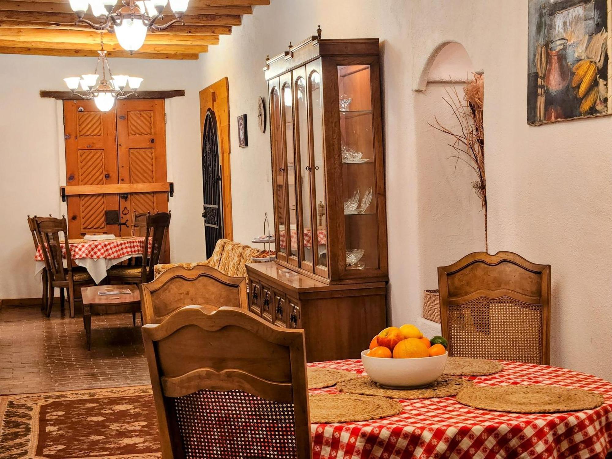 Red Mountain Manor Vineyard And Guesthouse Rio Rancho Buitenkant foto